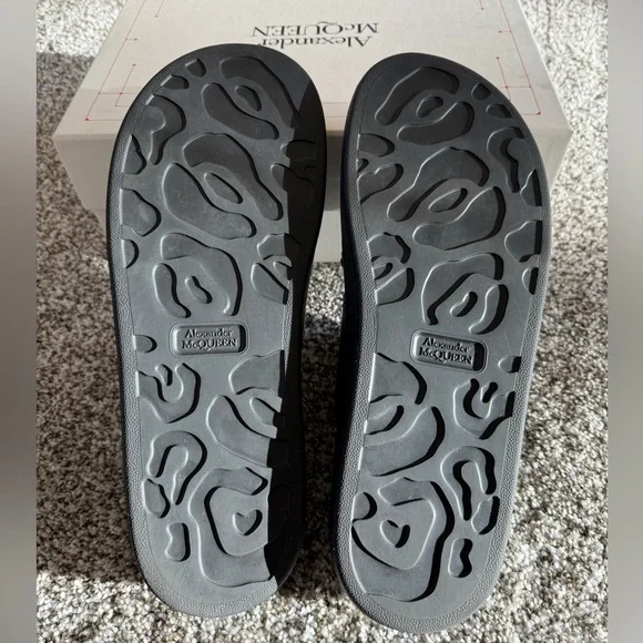 Alexander McQueen Men's Hybrid Slides Size 45/12Black and Silver